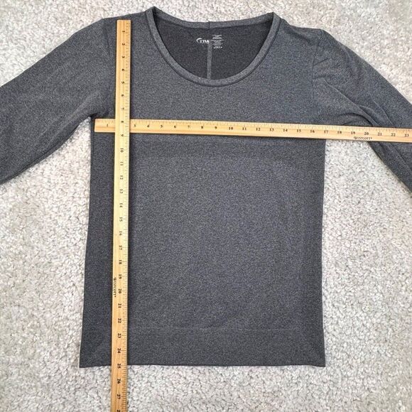 Zyia Active Heather Gray Seamless Long Sleeve Performance T Shirt - Picture 7 of 8